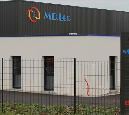 Immeuble industriel MD.Lec avec logo.